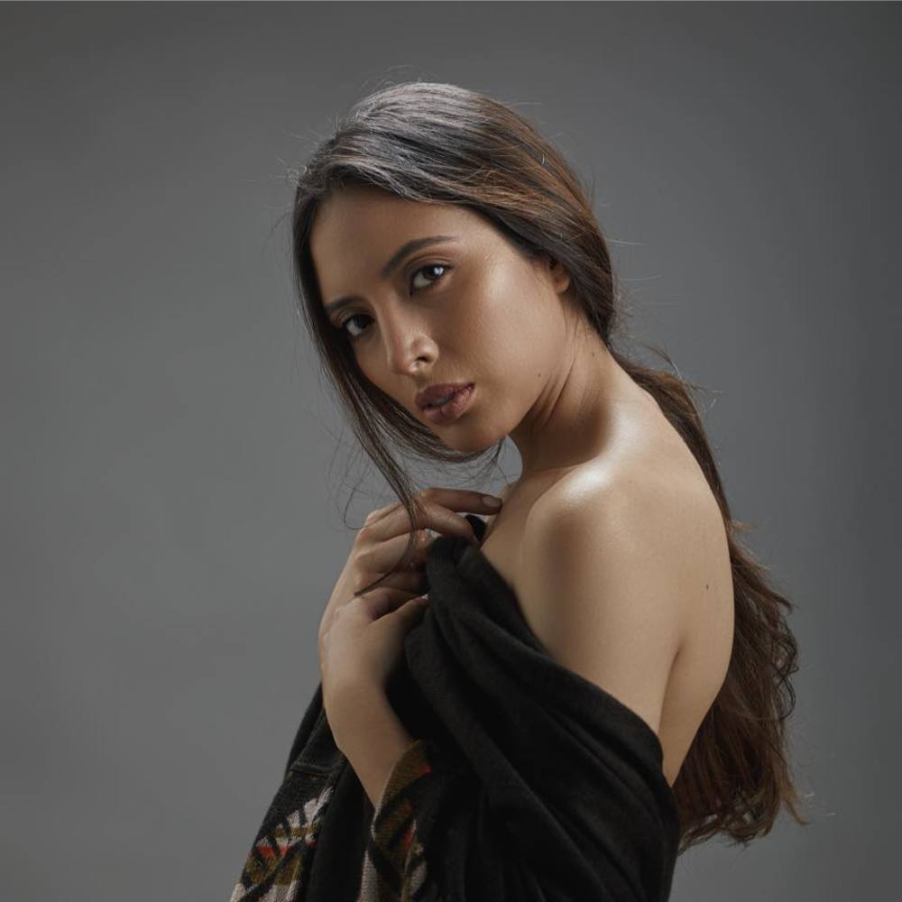 Meet your Posher, Maria augusta